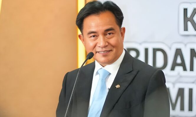 
					Yusril Ihza Marhendra , sumber IG Yusril 