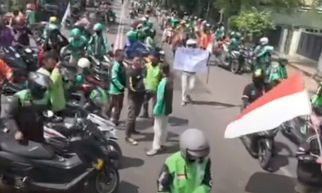 
					Demo Ojol di Pasuruan tuntuk Pertamina l, sumber istimewa 