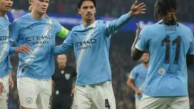 Pemain Man City selebrasi