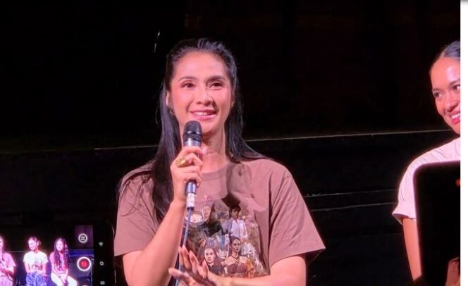 
					Aktris Maudy Koesnaedi saat menghadiri konferensi pers untuk pertunjukan Monoplay Melati Pertiwi di Gedung Kesenian Jakarta, Senin (17/11/2025)(Kompas.com/Disya Shaliha)

Sumber: https://www.kompas.com/hype/read/2025/11/17/161511366/maudy-koesnaedi-ungkap-tantangan-perankan-tokoh-pahlawan-di-monoplay-melati.


Membership: https://kmp.im/plus6
Download aplikasi: https://kmp.im/app6