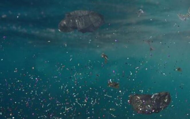 
					Ilustrasi mikroplastik