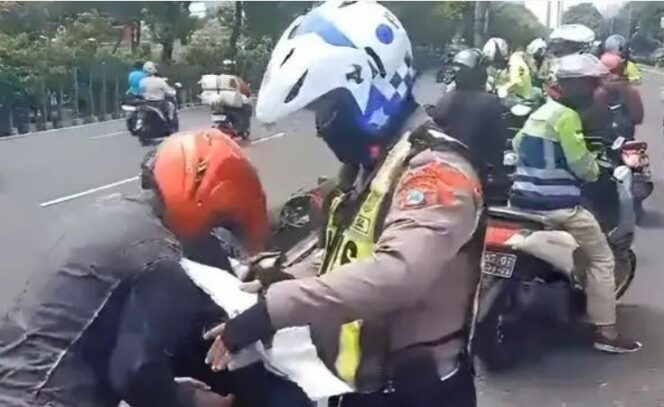 
					Surabaya fokus sepeda listrik