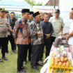 Wakil Bupati Jombang Salmanudin, S.Ag., M.Pd., membuka Gelar Potensi Kecamatan Bareng di Lapangan Olahraga Kecamatan Bareng, pada Sabtu (15/11/25) siang. Foto: Diskominfo Pemkab Jombang