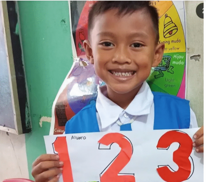 
					Telah dicari selama delapan bulan, bocah berusai 6 tahun bernama Alvaro Kino, sejak 6 Meret 2025 hingga sekarang belum ditemukan. Polsi mengaku kehilangan jejak keberadaan bocah warga Tanah Kusir, Veteran, Bintaro, Pesanggrahan, Jakarta Selatan.  Foto: Instagram@@arumind8

