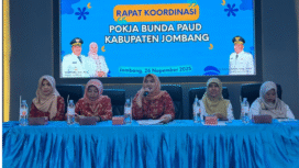 Rapat Kordinasi Pokja Bunda PAUD wilayah Jombang, Rabu, 26 November 2025. Acara ini untuk dapat berpartisipasi aktif, baik dalam menyampaikan ide, masukan, maupun gagasan inovatif demi pengembangan pendidikan PAUD di Jombang. Foto: jombangkab.go.id