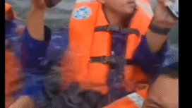 TIM SAR Gabungan berhasil menyelamata nyawa 29 siswa peserta latiha Pusdik Polair, di Teluk jakarta, akibat kapal yang ditumpangi tenggelam diterpa omba, kamis 13 Nove,ber 2025. Foto: Instagram@hellopedia.id