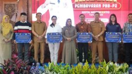 Pemerintah Kota Mojokerto menggelar Gebyar Hadiah Pembayaran PBB-P2 Tahun 2025 di Pendapa Sabha Kridatama Rumah Rakyat pada Senin (1/12/2025). Dok. Humas 