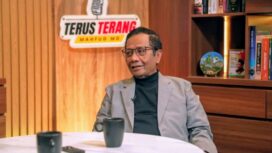 Mahfud MD menyoroti persoalan konflik internal yang terjadi dalam tubuh Nahdlatul Ulama (NU). (YouTube/Mahfud MD Official)
