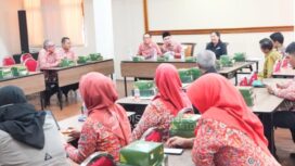Rapat koordinasi penyusunan naskah akademis pemindahan ibu kota, Kamis (18/12/2025), di ruang Bappeda. Dok.Diskominfo