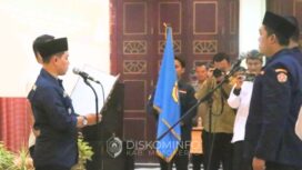Bupati Mojokerto Mengukuhkan Pengurus Karang Taruna (PKT) Kabupaten Mojokerto. Ist