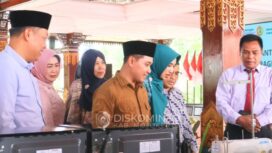 Pemkab Mojokerto Serahkan Bantuan Peralatan untuk UMKM. Dok.Ist