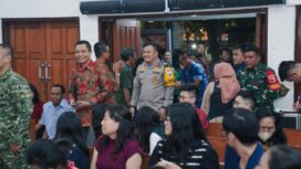 Kapolres Jombang saat kunjungi salah satu jemaat gereja