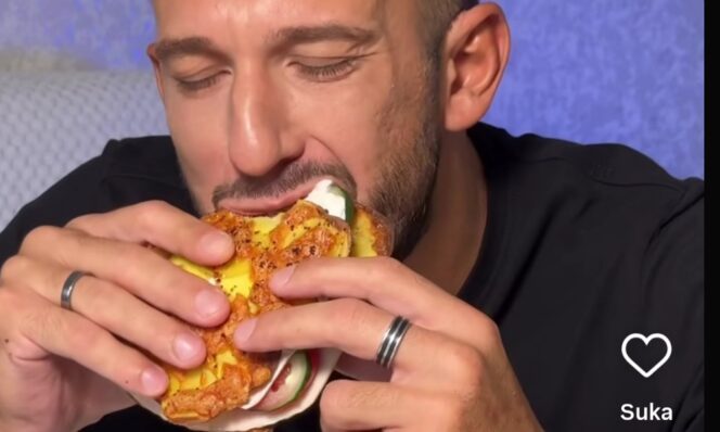 
					Influencer Terkenal Mengikuti Sebuah Tantangan dan Mengkonsumsi 10 Ribu Kalori per Hari