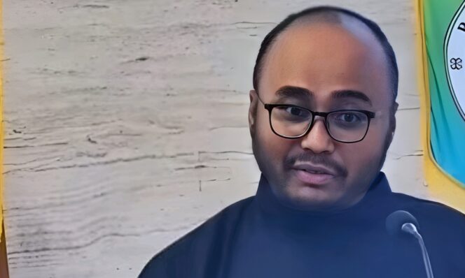 
					Romo Bayu Ungkap Sejarah Asli Santa Claus dan Peran Minuman Cola