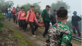 Seorang perempuan belia bernama Mella Irawanti Kusuma, 22, meninggal dunia akibat disambar petir, pada saat mendaki gunung Merbabau, Magelang, Jawa Tengah, Kamis 25 Desember 2025.Foto: espos.id