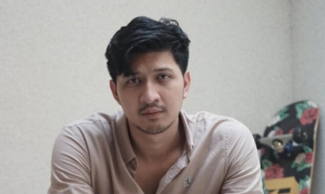 
					Penuturan adik Ammar Zoni, Aditya Zoni usai kakaknya mengaku mendapatkan intimidasi yang diduga dari petugas rutan. (Instagram.com/@real_aditya1)