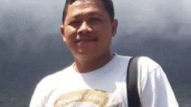 TACB Jombang, Binhard Nurrohman, serta aktivis sejarah di Jombang telah melakukan perintisan sejak enam tahun silan tentang bukti-bukti sejatahj bahwa mendiang Ir Soekarno (bung Karno) lahir di Ploso, Jombang. Saat ini memerlukan dukungan formal dari berbagai kalangan, untuk melakukan aksi memastikann bahwa Titik No Ploso adalah lokasi lahir Bung Karno. Foto: