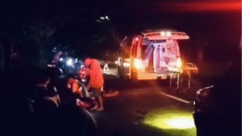 Kecelakaan tak bisa dihindari, ketika segerombolan anak muda di arena balapan liar di ruas jalur alternatif Madiun - Magetan, Jawa Timur, Desa Sugihrejo, Kecamatan Kawedanan, diterjang pikup, Sabtu pagi buta (24/01/2026) sekira pukul 03.00. Salah seorang yang berada dalam area itu dilaporkan tewas, sedangkan 6 orang lainnya mengalami luka-luka. Foto: kredondews.com/ bambang tjuk winarno