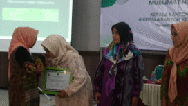 PC Muslimat NU Kabupaten Jombang, melaksanakan sosialisasi pecatatan administrasi untuk memastikan seluruh aset Muslimat NU Jombang, Selasa 13 Januari 2026. Foto: kredonews.com/ elok apriyanto