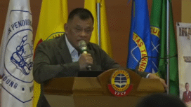 Mantan panglima TNI, Jenderal (Prn) Gatot Numantyo dalam sesi kuliah umum dia Universitas Sangga Buana, bandung, Kamis 29 November 2026.  Foto: tangkap layar video Youtuber@hersubena point