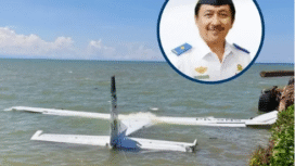 Sebuah pesawat ringan Smart Air (PK-SNS), angkut 15 orang termasuk pilot dan co-pilot jatuh di perairan dekat Pantai Logpon, Karadiri, Kabupaten Nabire, Papua Tengah, pada 27 Januari 2026 siang sekitar pukul 13.37 WIT. Semua penumpang selamat. Foto: Instagram@infonabire