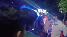 Kapolsek Gayungan AKP Eko Damara Yudha sedang mendalami kasus dengan keterangan keluarga korban dari Banjarmasin. Kasus mahasiswi melakukan penusukan kepada pacarnya, Senin malam, 26 Januari 2026. Foto: Instagram@surabayakabarmetro