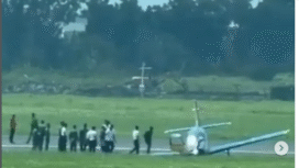 Pesawat latih TNI AL jenis G36 Bonanza dengan registrasi T-2507 mengalami kecelakaan di runway 28 Bandara Juanda, Surabaya, pada Jumat, 30 Januari 2026. Dalam insiden ini tidak ada korban. Foto: instagram@surabaya_terkini