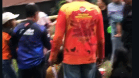 Sebanyak 16 penumpang alami luka berat dan ringan, saat sebuah minibus Elf Minibus L 7791 AF mengalami kecelakaan tunggal di jalur turunan AMD Sendi, Dusun Pacet Selatan, Desa Pacet, Kecamatan Pacet, Kabupaten Mojokerto, pada 1 Januari 2026 sekitar pukul 17.00 WIB. Foto: Instagram@kabarterdepanmojokerto
