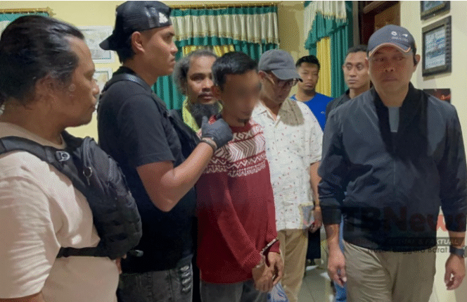 
					Sungguh menyeramkan perilaku Bara Primario ), berusia 33 tahun, warga Lingkungan Monjok Baru, Kelurahan Monjok Timur, Mataram. Ia ditetapkan sebagai tersangka oleh Polda NTB setelah kasus jenazah terbakar di Dusun Batu Leong, Desa Sekotong Barat, terungkap pada 26 Januari 2026. Foto: pulausumbawanews.net