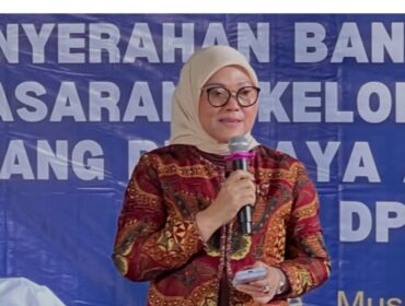 Mantan Menteri Ketenagakerjaan Ida Fauziyah menerima uang dalam kasus dugaan pemerasan sertifikat K3. Ist
