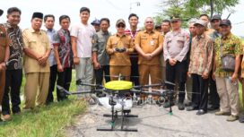 Drone Sprayer, Senjata Baru Petani Mojokerto Menuju Pertanian Modern. Ist
