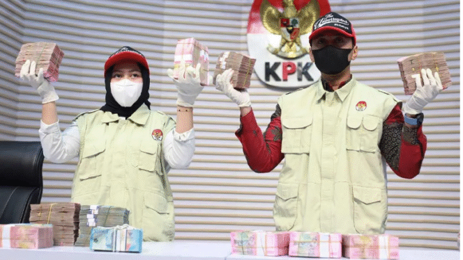 
					Dalam acara konerensi pers, Jumat 6 Febaru26, KPK menjelaskan tentang hasil operasi tangkap tangan di PN Depok, 5 Februai 2026. Foto: kontan