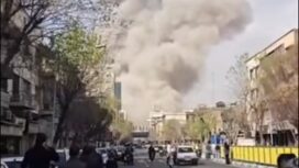 Sejumlah rudal Israel telah menyasar Tehera, ibukota Iran, Minggu, 28 Februari 2026.