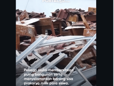 Setelah didera hujan deras, atap bangunan sekolah SDM pamatan 2, Tongas Probolinggo rubuh, Sabtu dini hari 01.00, 14 Februari 2026. Tahun 2024, atap itu mendapat rehabilitasi menggunakan kerangka galvalu, murah tetapi tidak kuat. Foto: Instagram@portalJTV