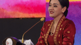 (Plt/Pjs Ketua Dewan Komisioner OJK), Friderica Widyasari Dewi. Foto: bisnis.com