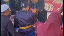 Usai melaksanakan upcara akat nikah, polsi Polres Kendari meringkus Ashabul Kahpi, Direktur PT Travelina Indonesia, dijemput polisidi Desa Sandey, Kecamatan Angata, Kabupaten Konawe Selatan, pada Minggu malam (15/2/2026). Foto: Instagram@kendari.terkini