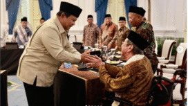 Presiden Prabowo Subiyanto mengadkaan pertemuan dengan MUI dan ormas Islam, bicara soal keterlibatannyanya pada Board of Peace untuik Palestina, di Jakarta, 3 Januari 2026. Foto: Instagram@prabowopresidenrepublikindoneisa