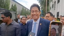 Menetri Keuangan Prubaya melakukan sidak ke lokasi pabrik baja milik investor Chin PT PSM< di Tangerang, Kamis 5 Februari 2026. Foto: inilah.com