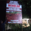 Poster gede di kawasan desa Sambeng, kecamatan Borodgur, Magelang. Isinya warga menolak tambang sirtu untuk uruk tol Bawen. Foto: ist