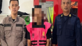 Kejaksaan Negeri Probolingga menahanan Mh Huda, karena diduga rangkap pekerjaan sebagai tenaga Pendamping Lokal Desa (PLD) sekaligus menjadi guru tidak tetap (GTT), sehingga mendapat gaji dobel selama 5 tahun. Foto: Dok/ kejaksa negeri probolinggo