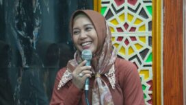 Safari Tarawih, Ning Ita Ajak Warga Mojokerto Tingkatkan Kewaspadaan Cuaca Ekstrem. Ist