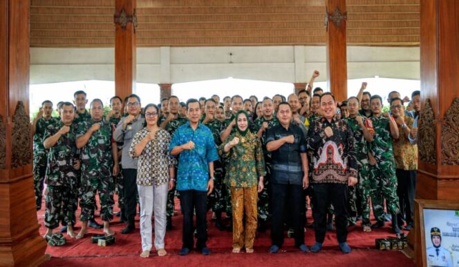 
					Sinergi Aparat Mojokerto: Nyepi dan Idul Fitri Aman, Toleran, dan Khidmat. Ist