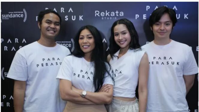 
					Sutradara Wregas Bhanuteja, Anggun, Maudy Ayunda dan Angga Yunanda (kiri ke kanan) dalam peluncuran OST film 'Para Perasuk' di Jakarta, Senin 30 Maret 2026 (Foto: Dokumentasi/POPLICIST Publicist)