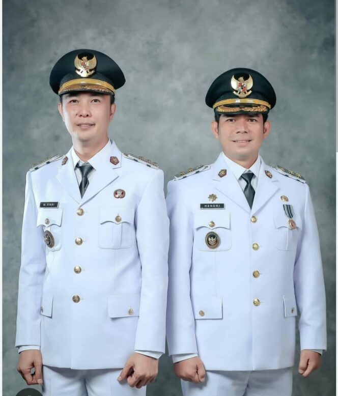 
					KPK menangkap 13 orang, dua diantarabya bupati dan wakil bupati Rejanglebong M. Fikri Thobari dan Hendri Praja. Foto: Ist