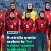 Lima dari 23 timnas atlet sepabola Iran yang berlaga di Gold West, Australia, hengka dari hotel minta suaka politik ke Australia. Foto: Instagram@aljazeraa