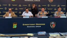 Polda Metro Jaya menggelar konferensi pers, terkait penangkapan terduga pembunuh Ermanto Usman.Foto: Dok/ polda metro jaya