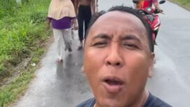 Pak Purnomo, polisi baik dengan moto Sinau Baik, secara khusus membuat konten dengan latar belakang para pasien ODGJ sedang olahraga jalan pagi. Pak Purnomo mengundang Denny Caknan datang ke yayasannya di Lamongan, untuk hibur 208 pasien yang menjalani perawatan disana. Foto: Instagram@purnomopolisibaik