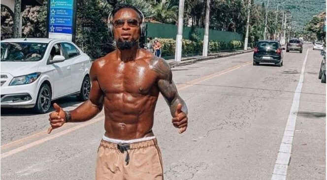 
					Fisik prima Ze Roberto, 51.