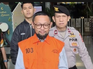 Lebaran kurang tiga hari, Selasa 17 Maret 2026, KPK menahan  Ishfah Abidal Aziz, alias Gus Alex, adalah tokoh Nahdlatul Ulama (NU) yang menjabat Staf Khusus Menteri Agama pada 2020-2024. Foto: ist