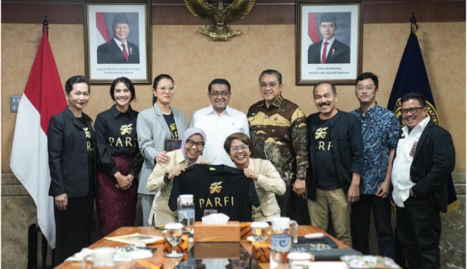 
					Pengurus Parfi melaksanakan acara sederhana penuh presytasi memperingati Hari Film Nasional yang jatuh pada tanggal 30 Maret 2026. Foto: Dok/Parfi